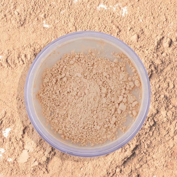 Glam Fix Loose Powder For Face Makeup | Setting & Finishing Loose Powder For All Skin Types | Non- Drying & Lightweight | Evens Out Skin Tone | Blurs Imperfections