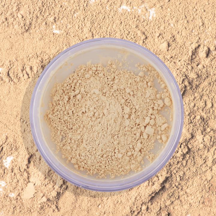 Glam Fix Loose Powder For Face Makeup | Setting & Finishing Loose Powder For All Skin Types | Non- Drying & Lightweight | Evens Out Skin Tone | Blurs Imperfections